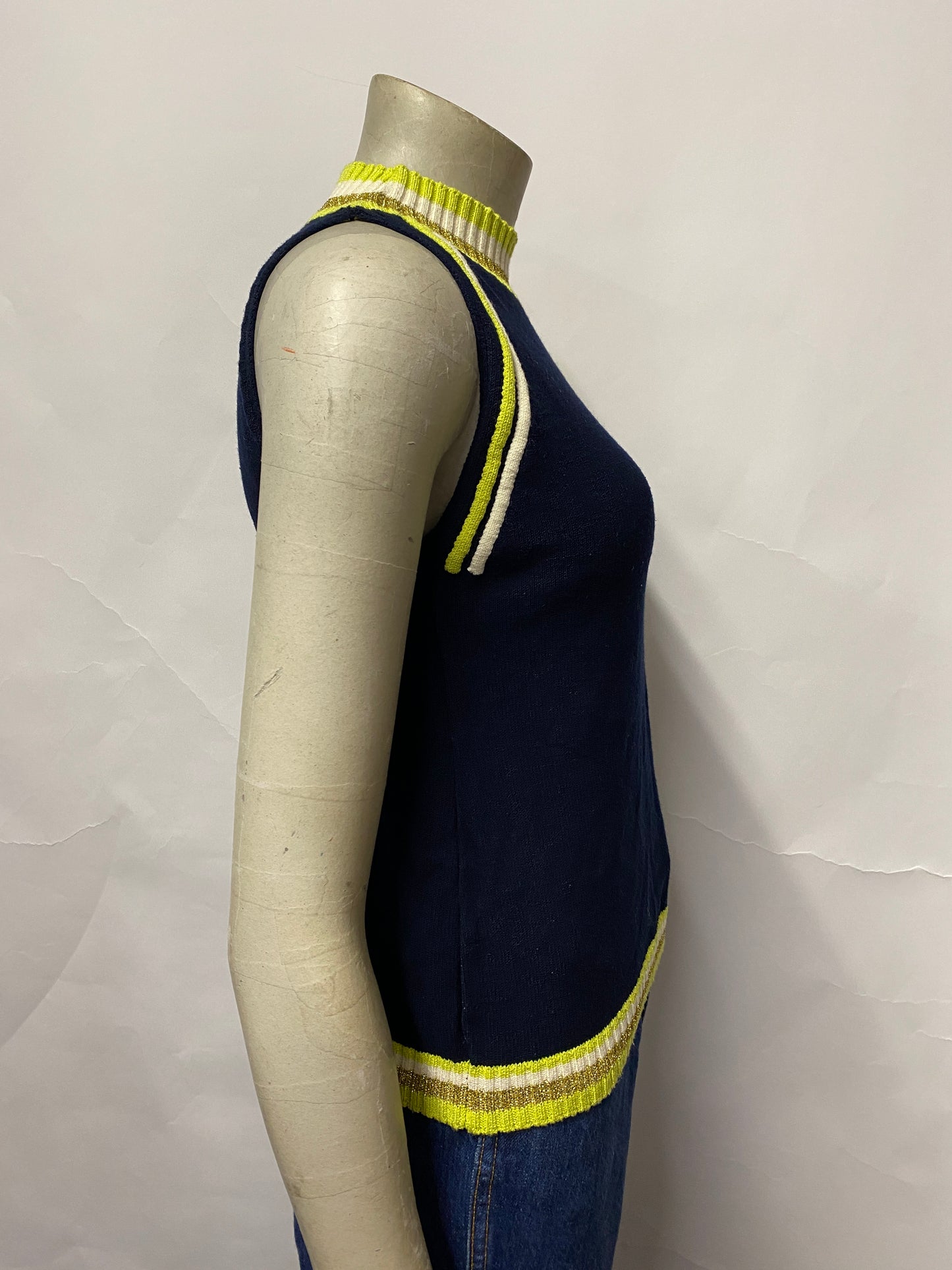Lily Belle Navy Knitted Sleeveless Top M