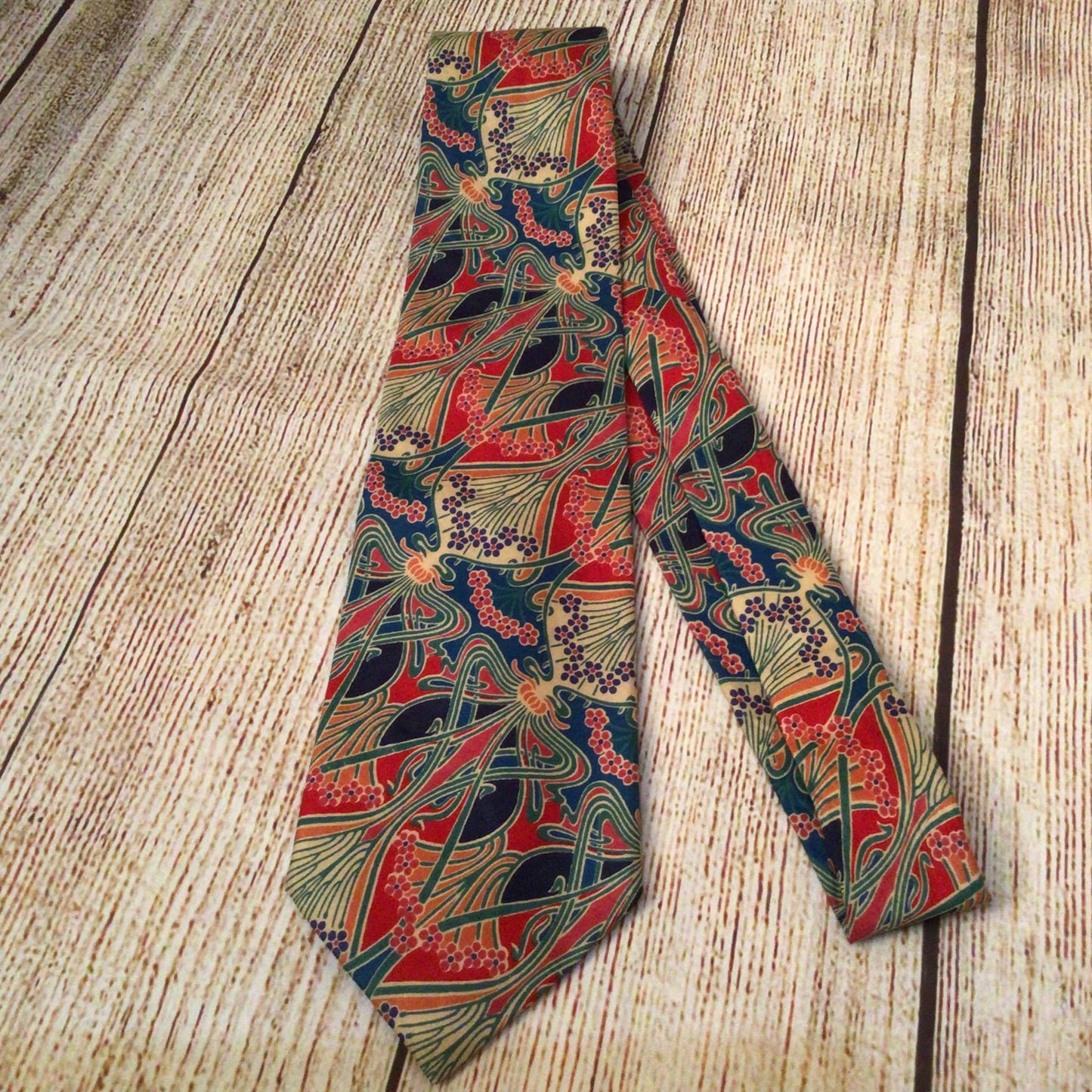 Liberty of London Tana Lawn Cotton Red Blue Multi Tie