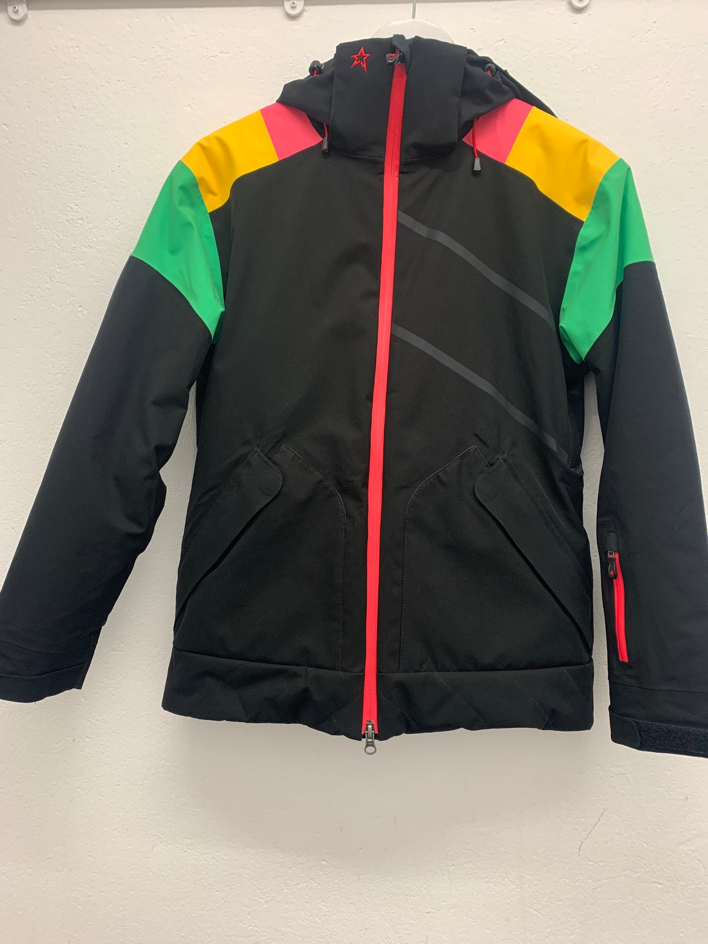 Perfect Moment Black Ski Jacket Size 10