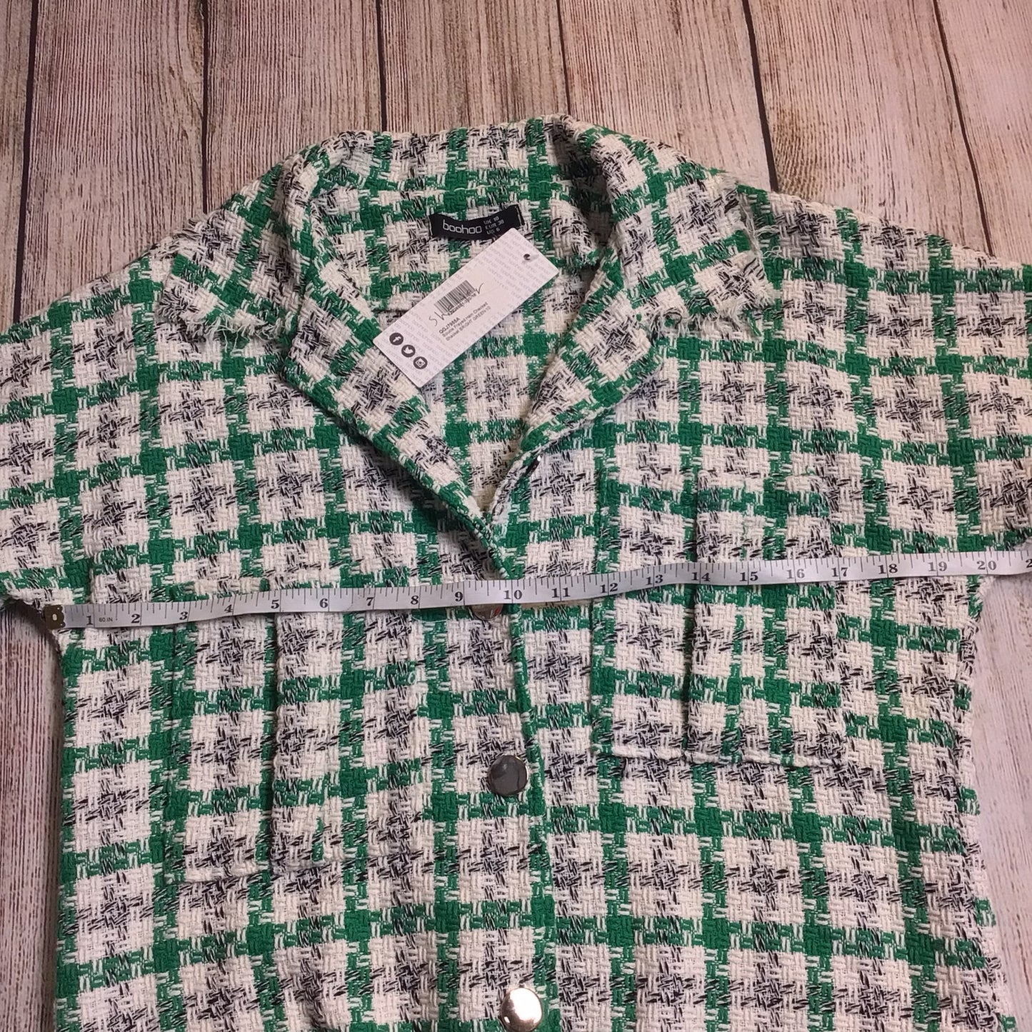 BNWT Boohoo Green & White Boucle Frayed Hem Checked Shacket Size 10