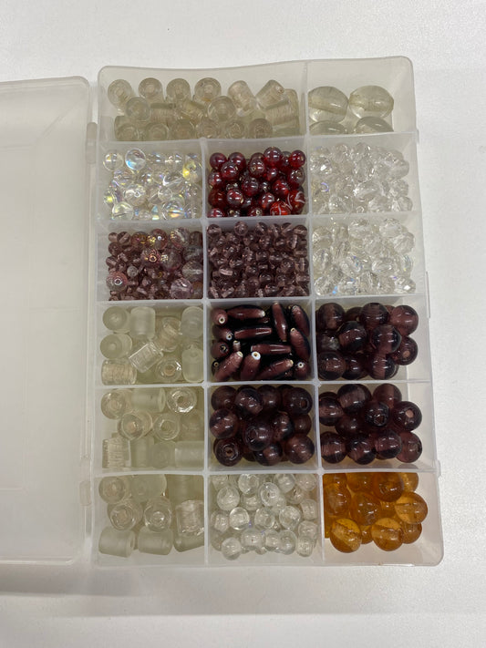 2KG Job Lot Assorted Glass Beads for Crafting/Jewellery Purple/Red/Clear In Case
