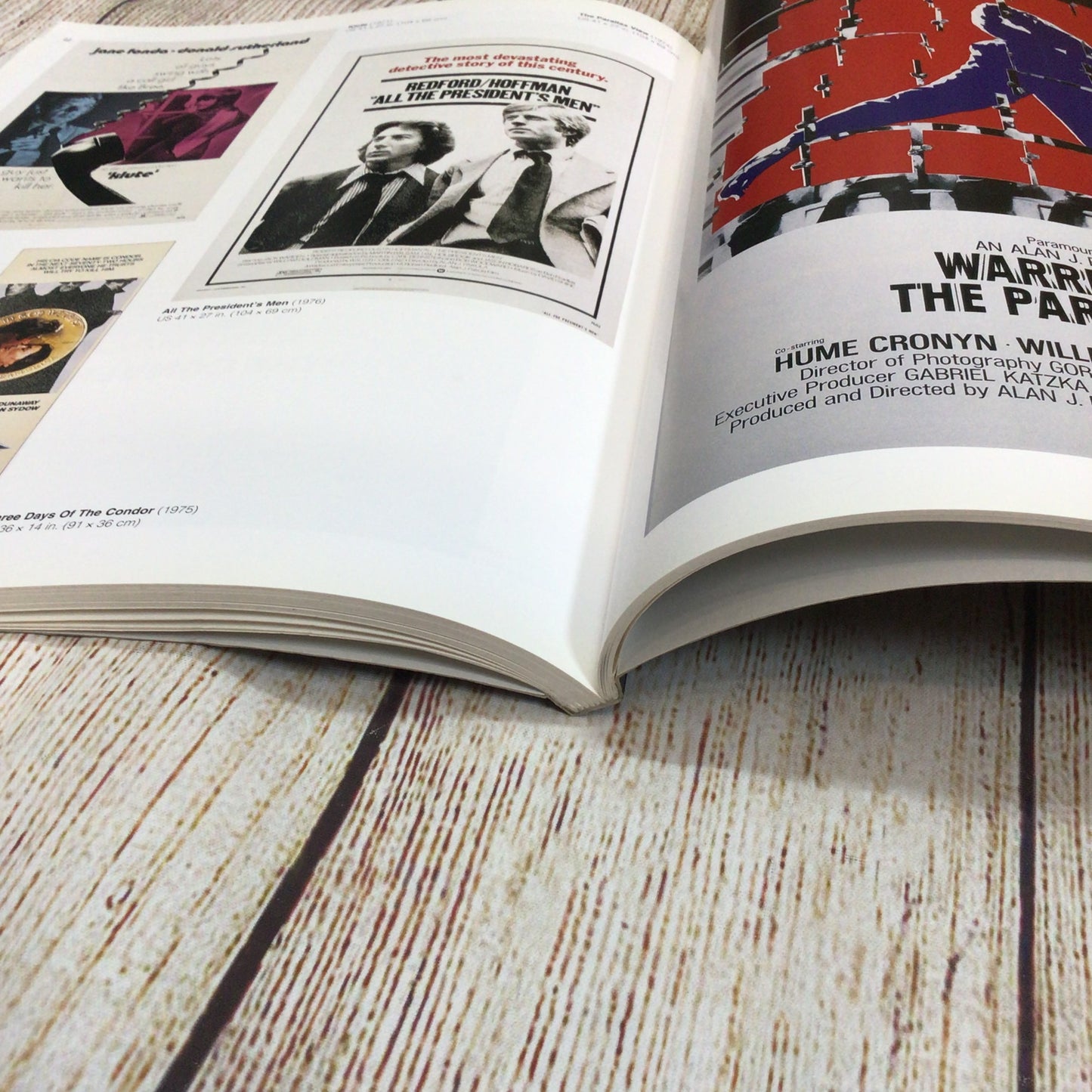 Film Posters of the 70s: Essential Movies of the Decade, 9781854105851