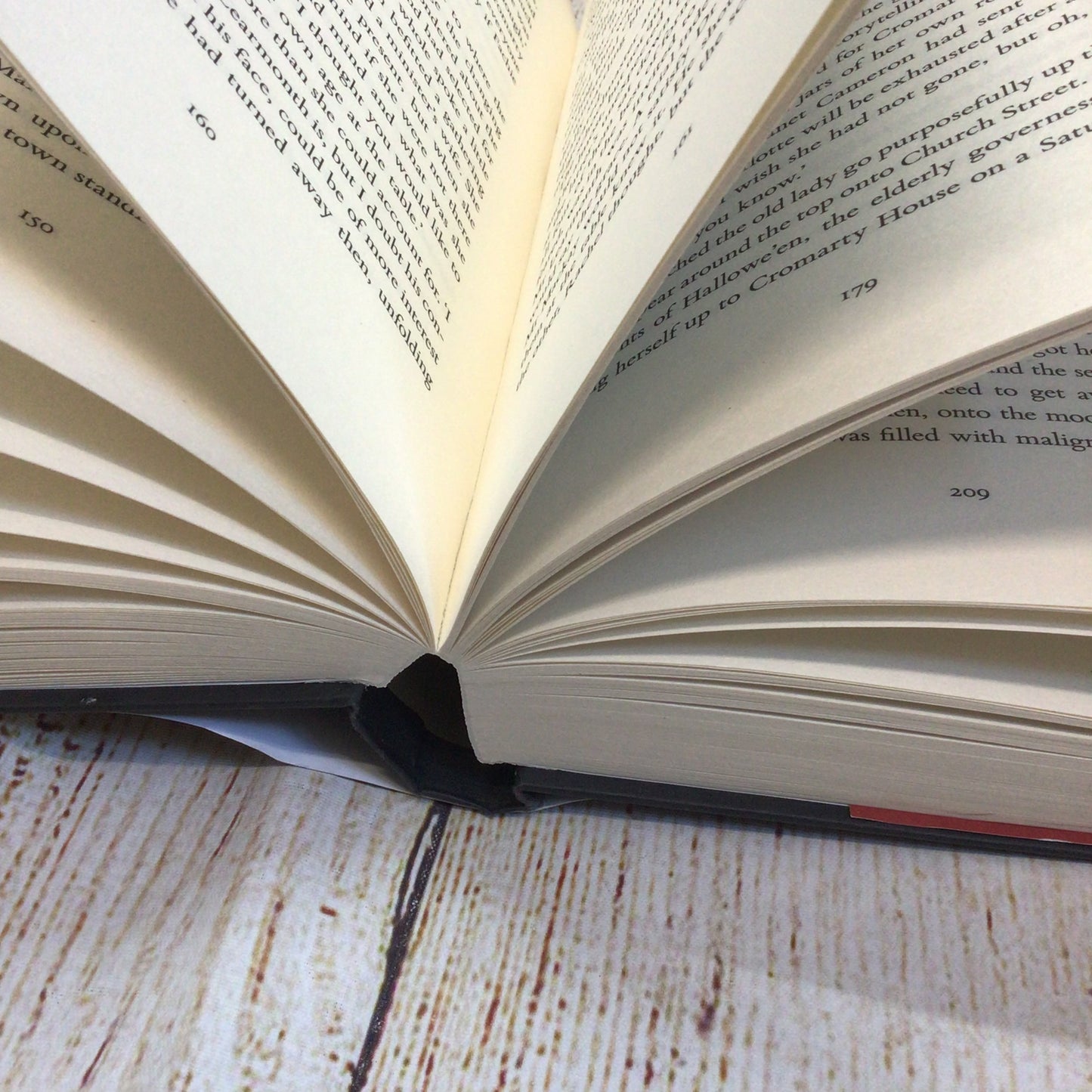 The Cromarty Library Circle by Shona MacLean (2026)