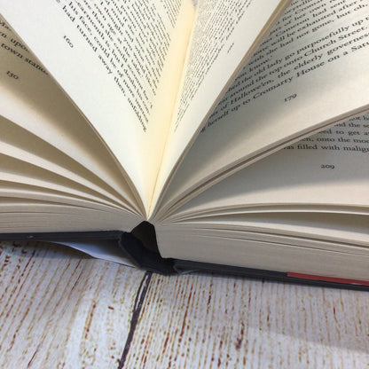 The Cromarty Library Circle by Shona MacLean (2026)