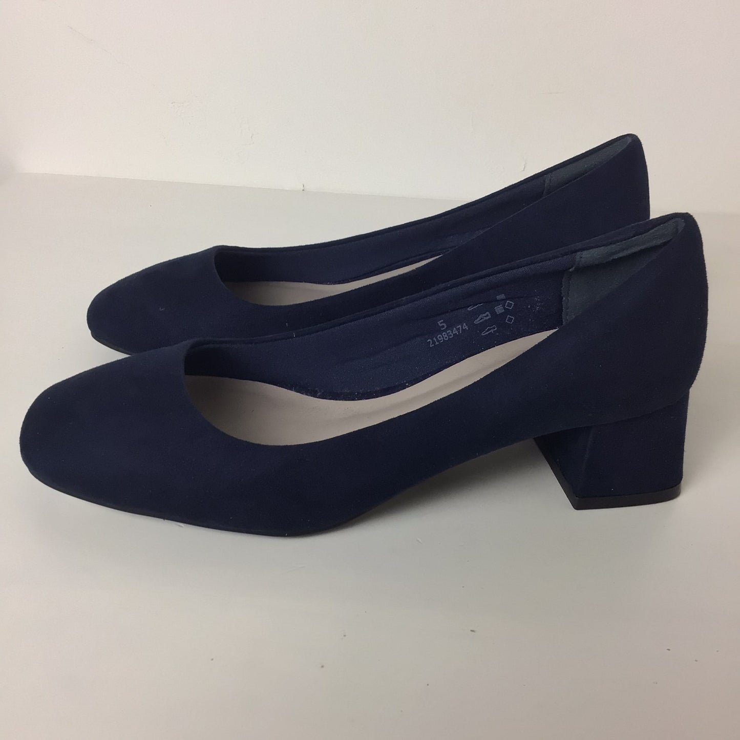 BNWT M&S Navy Blue Suedette Block Heels Wide Fit Size 5 UK