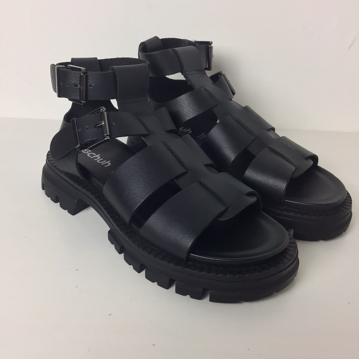 BNWOT Schuh Black Leather Upper Chunky Gladiator Sandals Size 5 UK