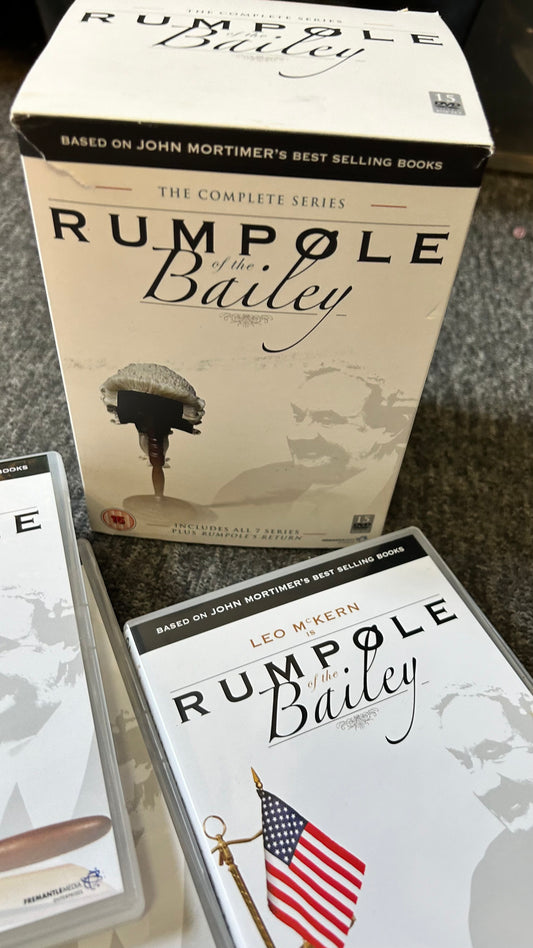 Rumpole of the Bailey series 1-7 DVD set plus Rumpole returns