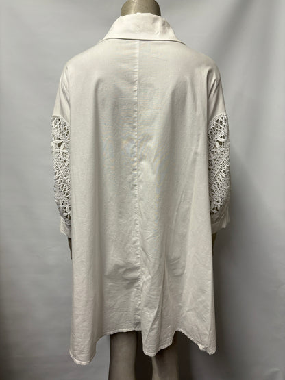 Jeff Gallano White Cotton and Lace Oversized Shirt 1