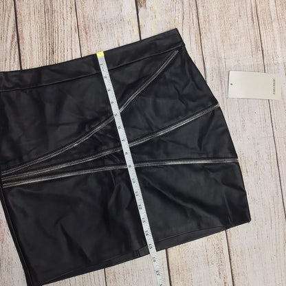 BNWT Zara Basic Black Zip Detail Pleather Mini Skirt Size S