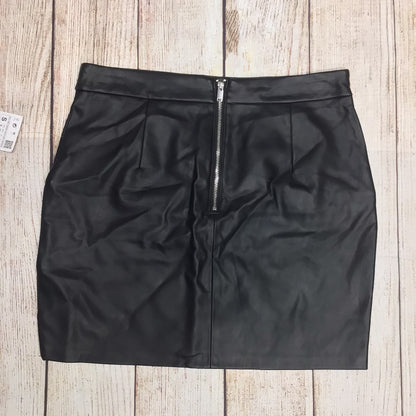 BNWT Zara Basic Black Zip Detail Pleather Mini Skirt Size S