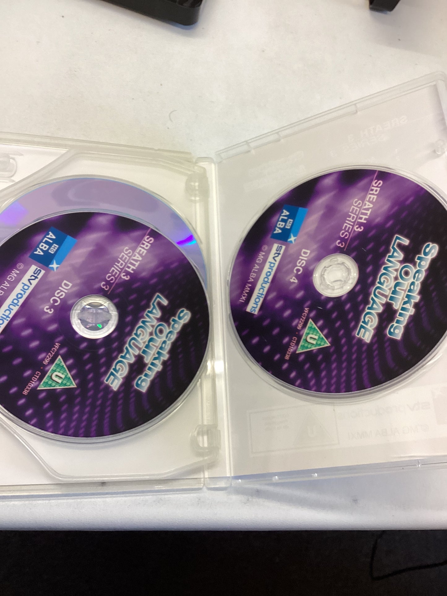 Learn Gaelic Speaking Our Language Sreath 3 Series 3