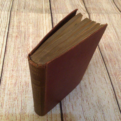 Jane Eyre by Charlotte Brontë (Illustrated by E. Stuart Hardy, Collins Clear-Type Press)