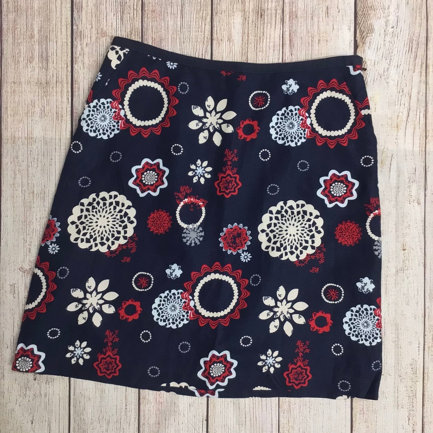 Laura Ashley Blue, Red, White Pattern Cotton & Linen Blend Skirt w/Pockets Size 12