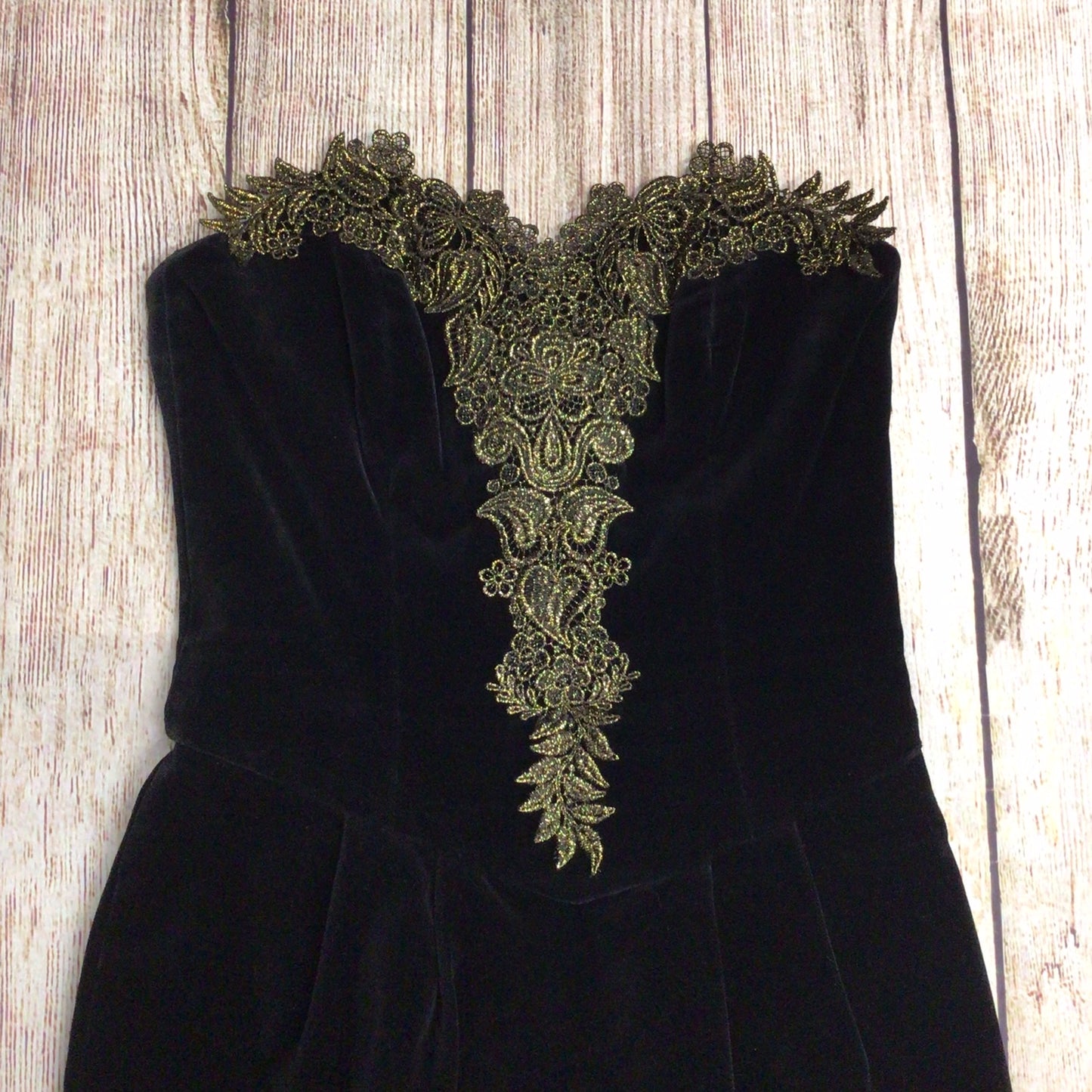 Images Black Velvet w/Gold Detail Strapless Dress Size 10