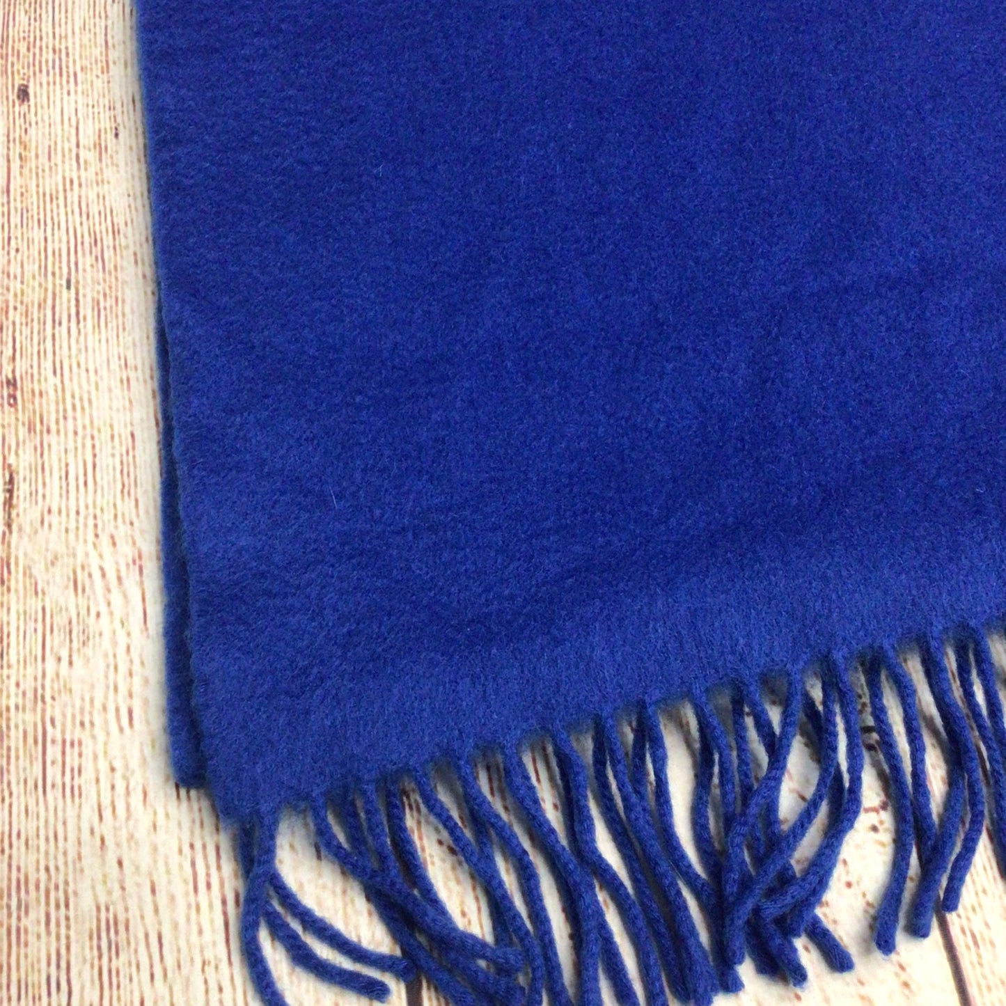 Begg of Ayr Scotland Royal Blue 100% Pure Cashmere Fringed Scarf