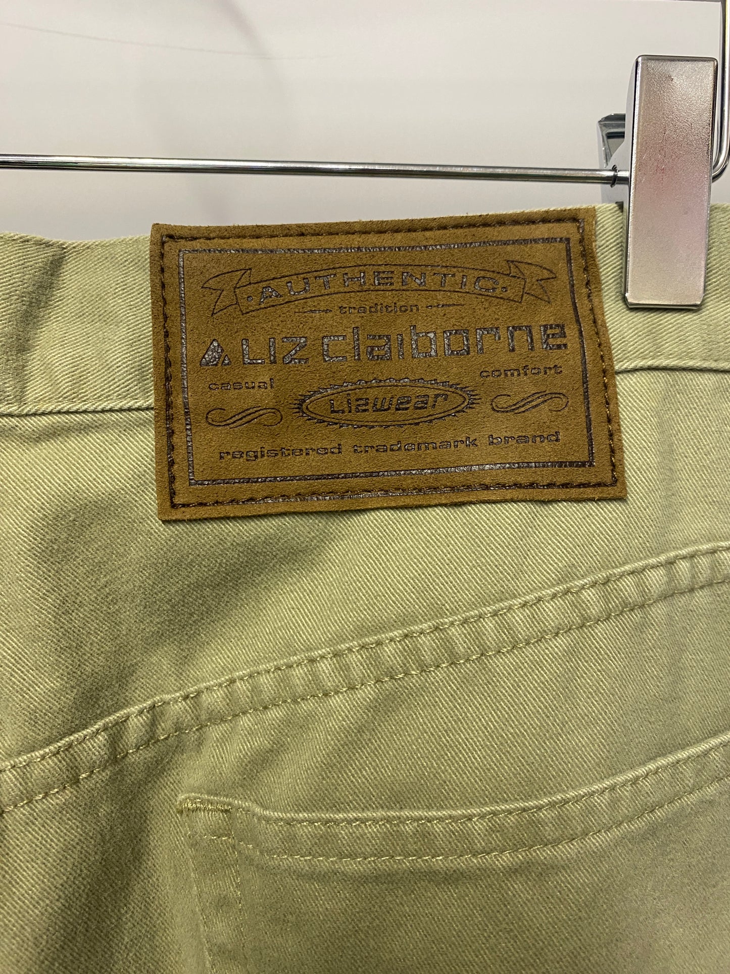 Liz Claiborne Khaki Soft Cotton Mom Jeans 10