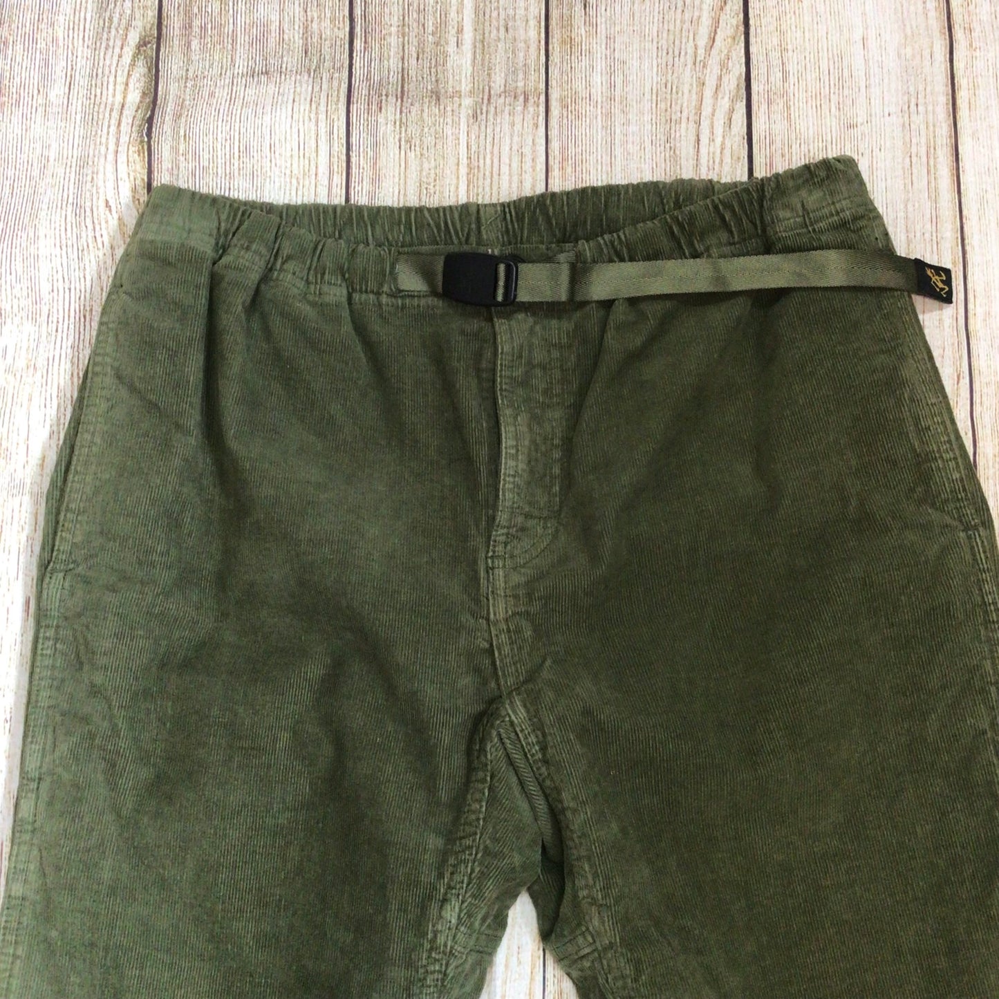 Gramicci Beams x Monocle Olive Green Corduroy Cotton Blend Trousers Size L