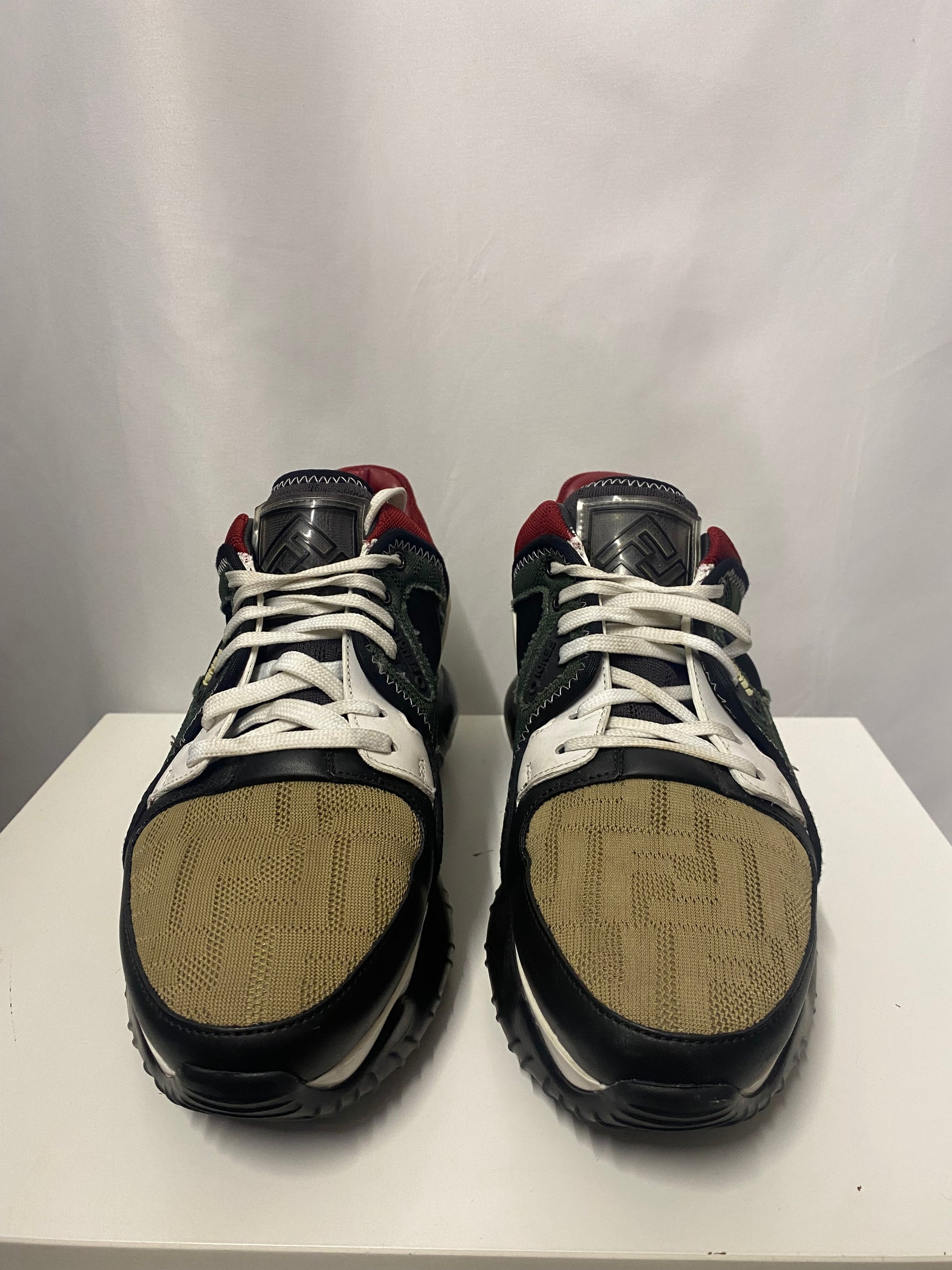 LV Trainers - Beige