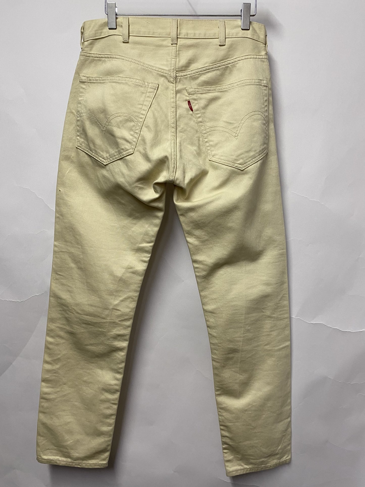Levi’s Cream Corduroy Jeans W30