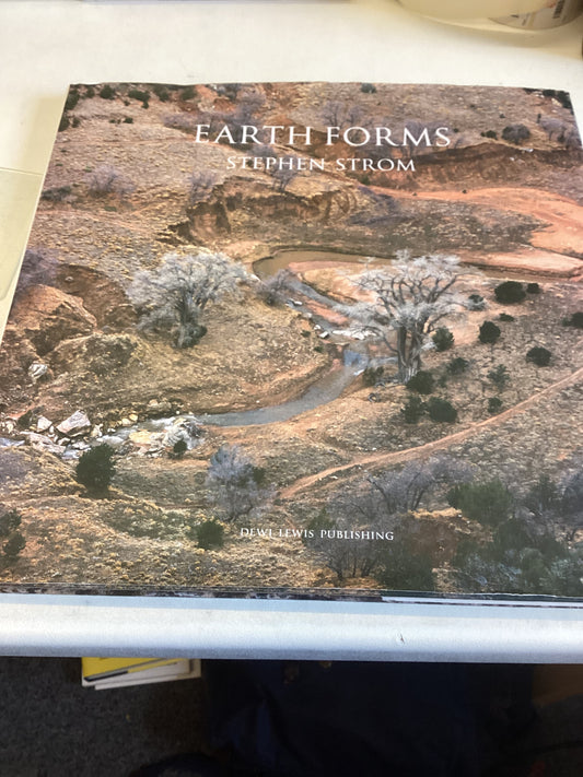 Earth Forms Stephen Strom
