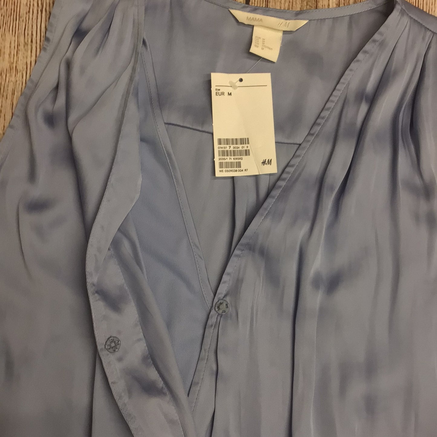 BNWT H&M Mama Nursing Blue Sleeveless V Neck Blouse Size M