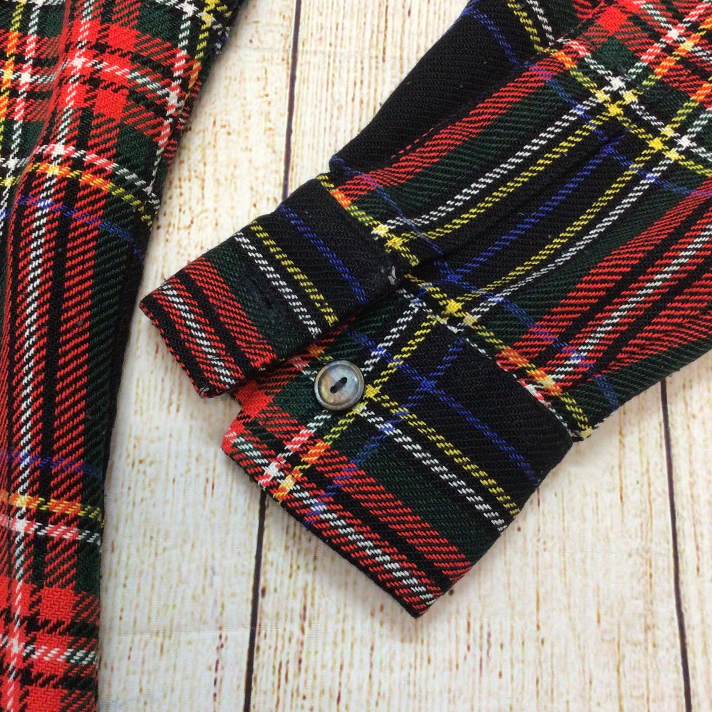 Vintage Moac Red Tartan Plaid Shirt Size L (42cm, 16.5 inches)