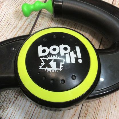 Bop It XT Game (2010) Hasbro, working, requires 3xAAA