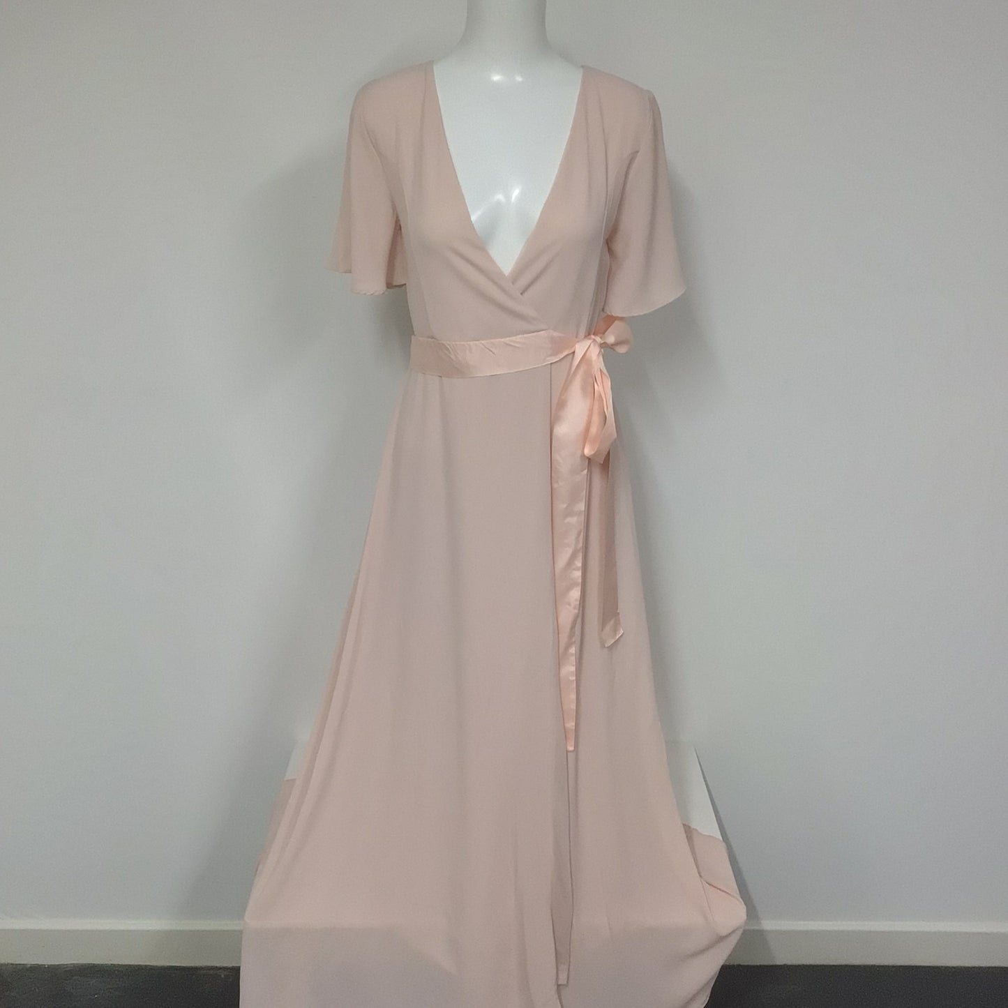 BNWT TFNC Peach Blush Pink Wrap Maxi Dress Size 8