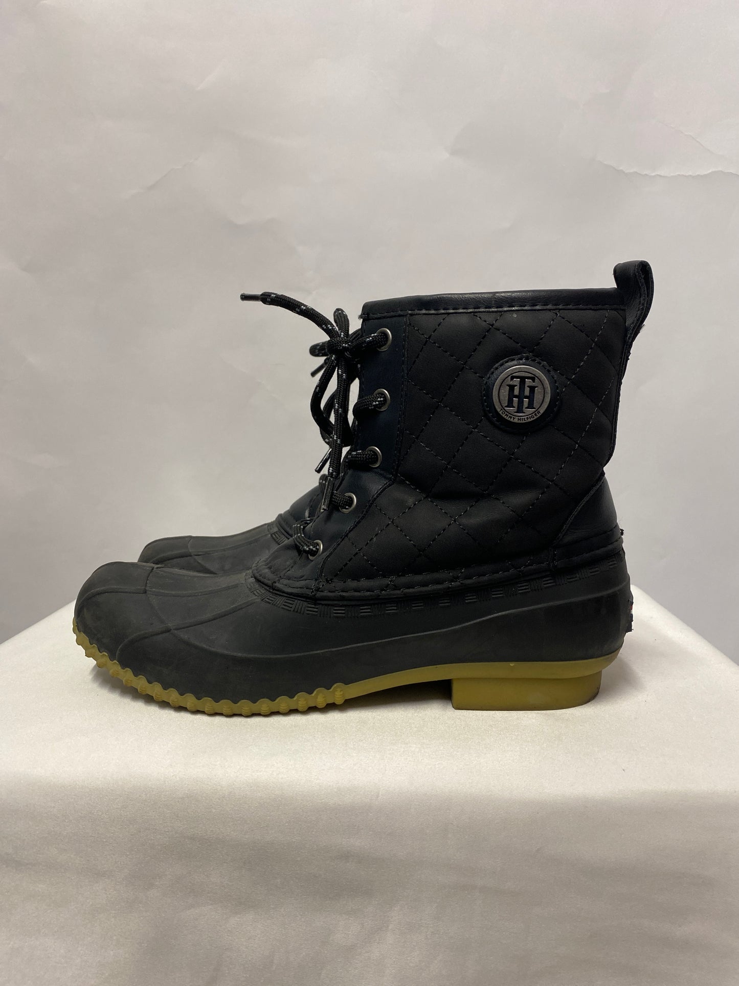 Tommy Hilfiger Navy Duck Boot 8 Regular