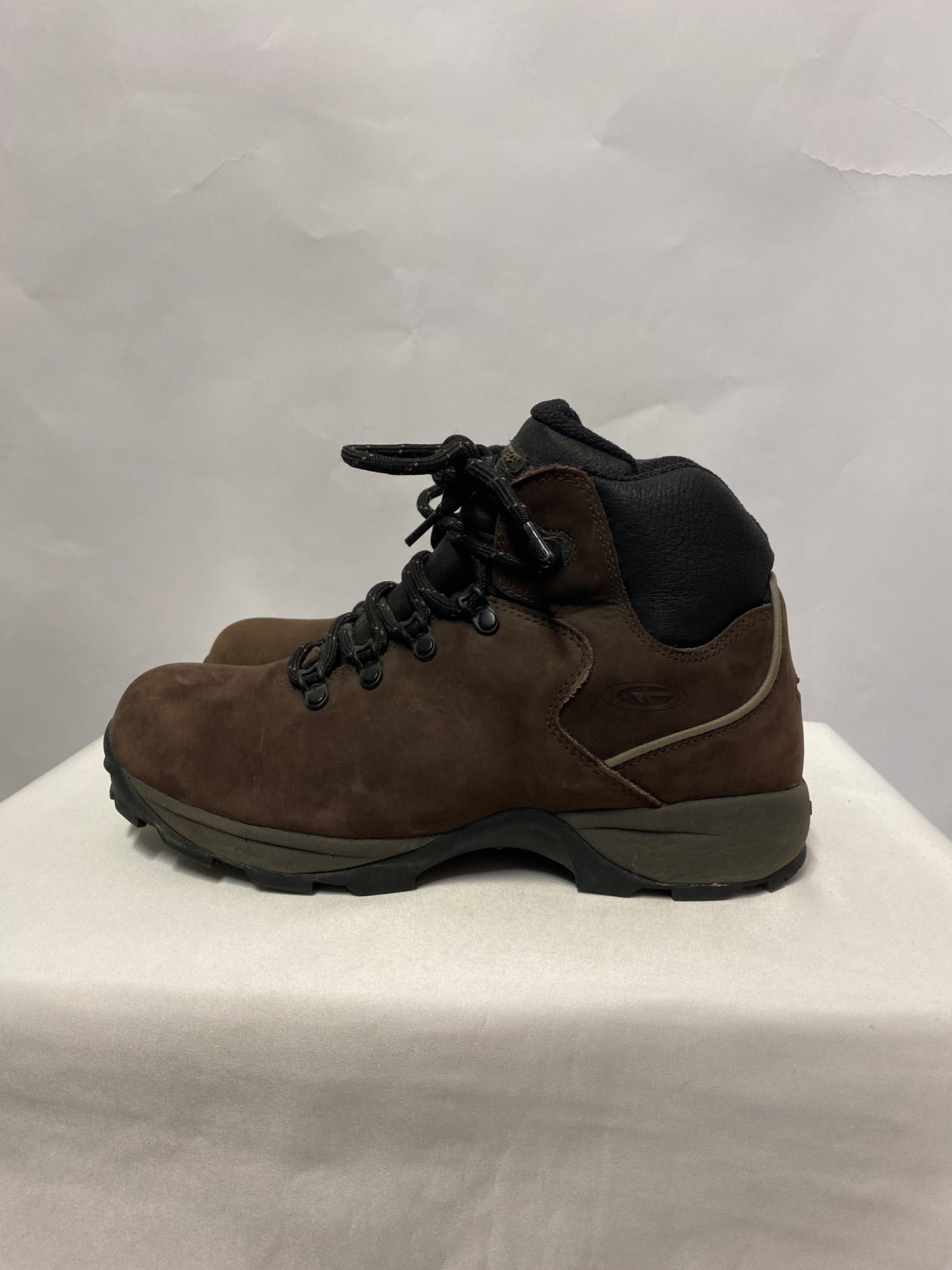 Hi-tec Brown Sierra V-lite Nubuck Leather Waterproof Hiking Boots 6