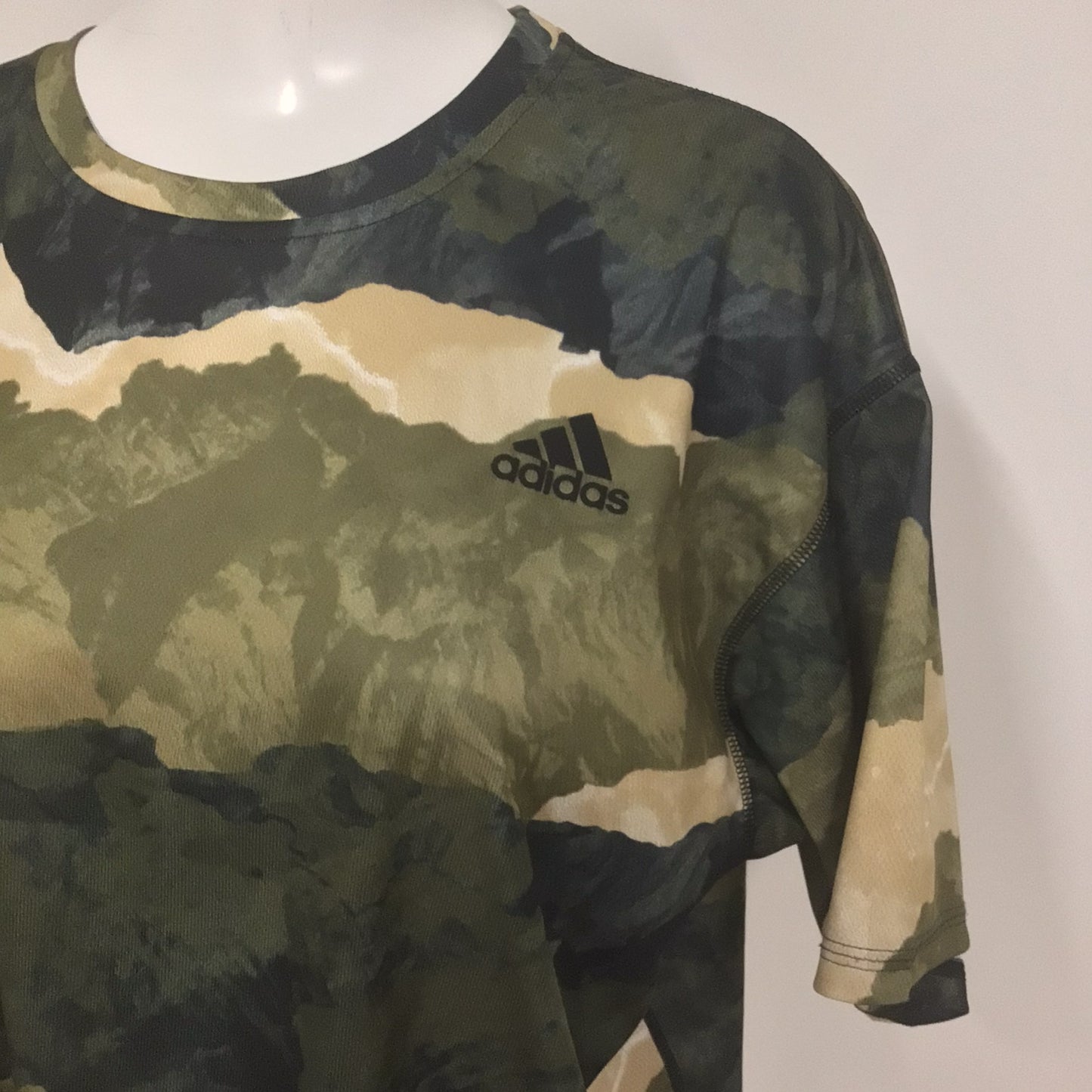 Adidas Prime Green Aeroready Camouflage Print Training Top Size M v1