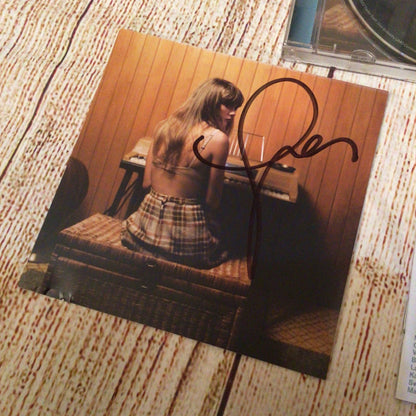 Taylor Swift - Midnights CD, Jade Green Edition w/Signed Insert 602445897186