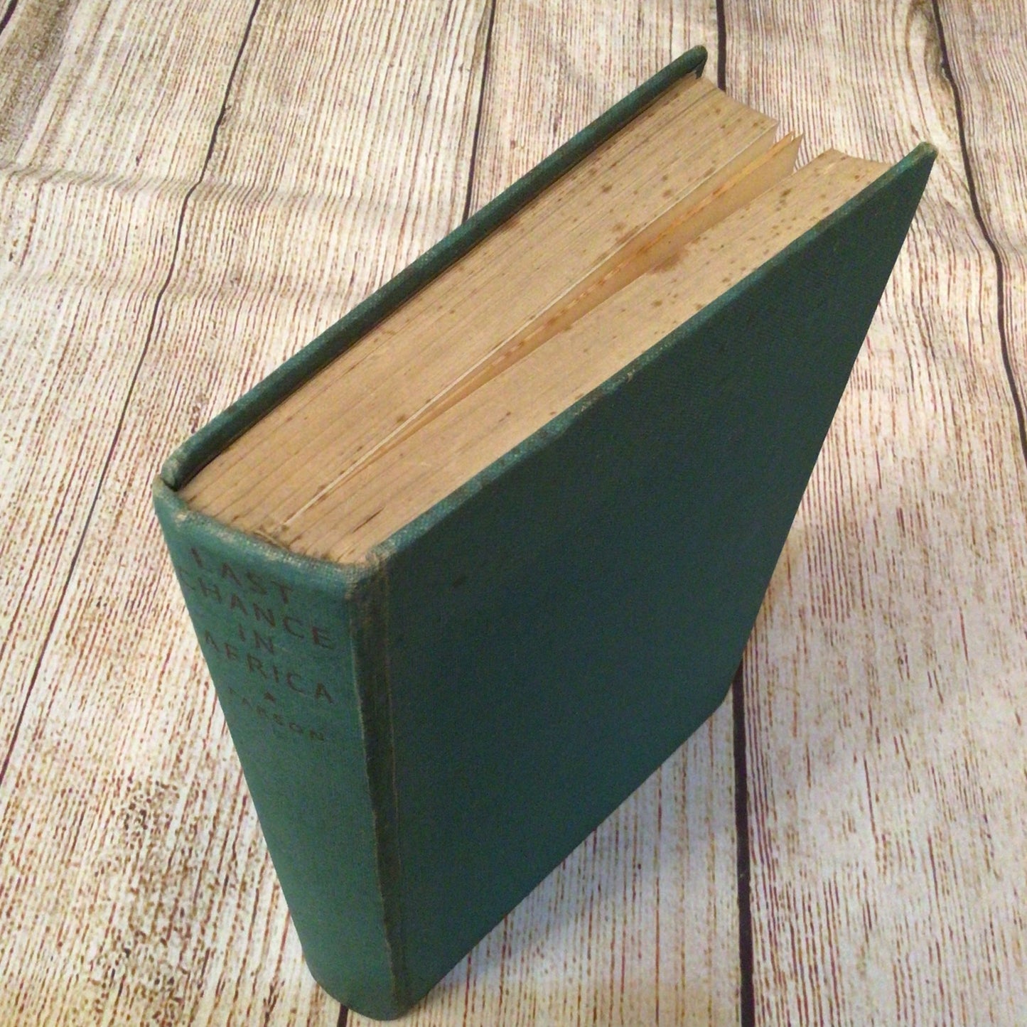 Last Chance in Africa by Negley Farson (1949, Victor Gollancz)
