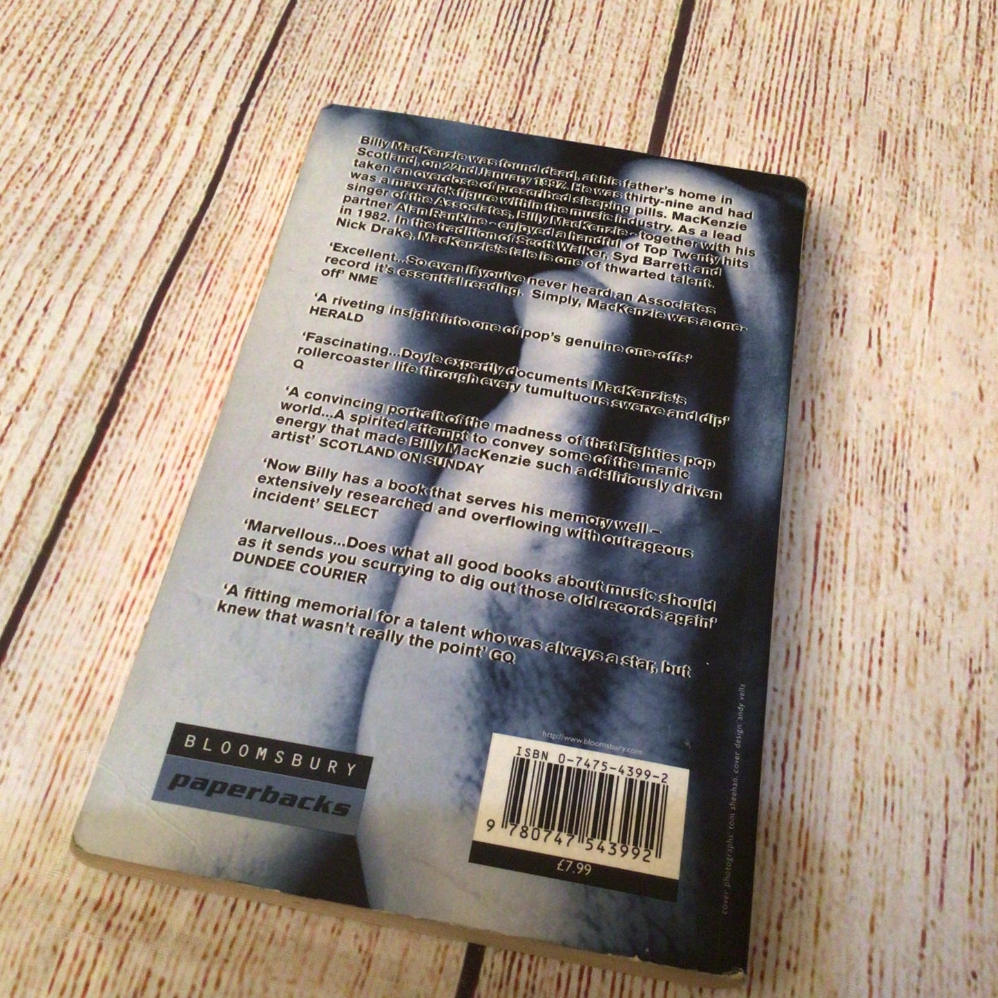 The Glamour Chase: The Maverick Life of Billy MacKenzie by Tom Doyle (1998)