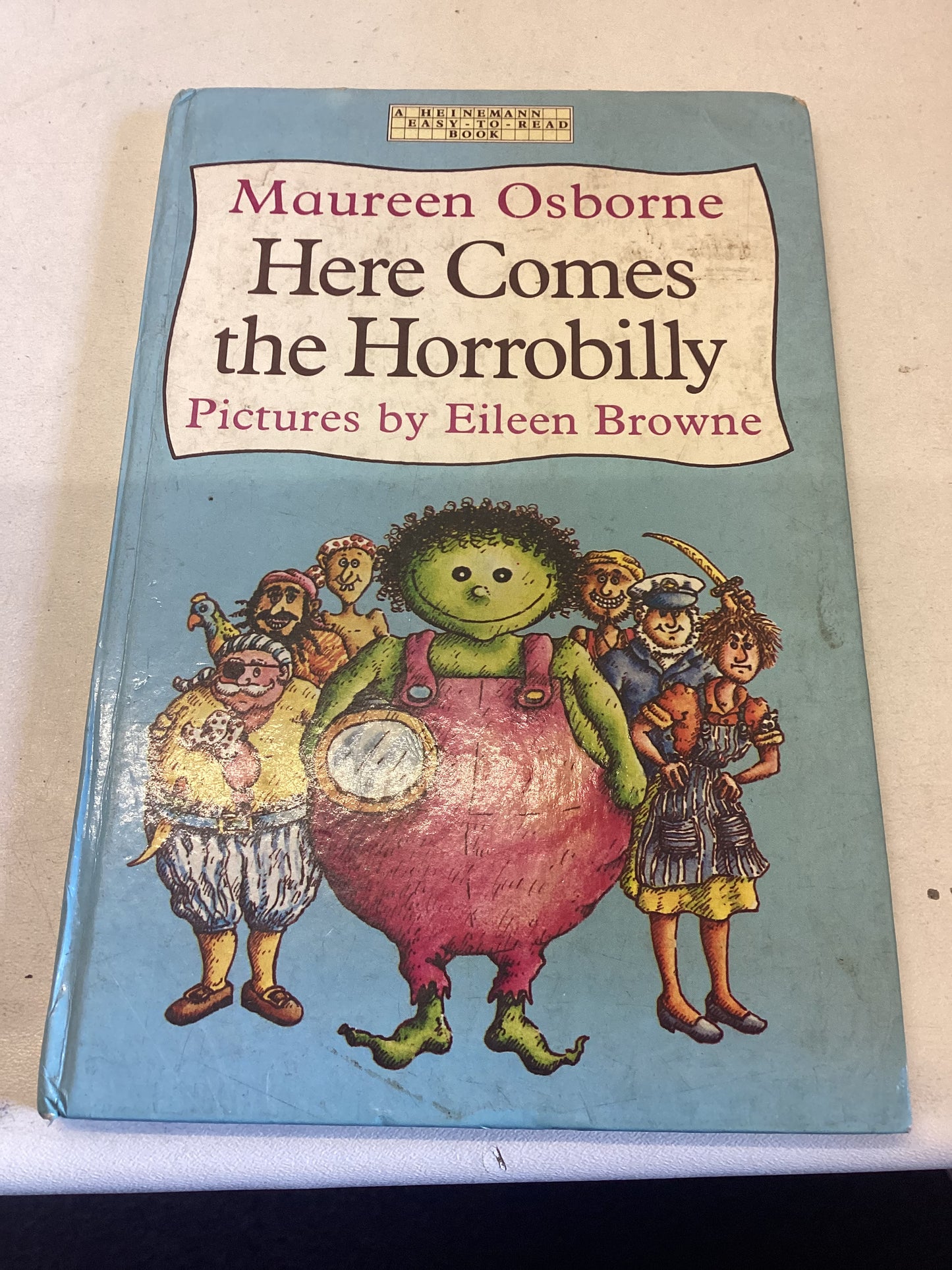 Here Comes The Horrobilly Maureen Osborne Pictures By Eileen Browne