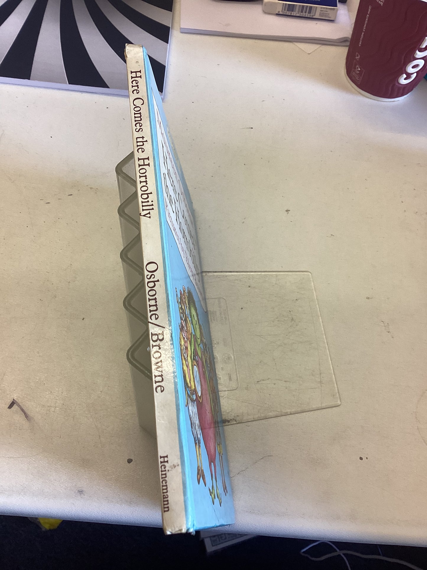 Here Comes The Horrobilly Maureen Osborne Pictures By Eileen Browne