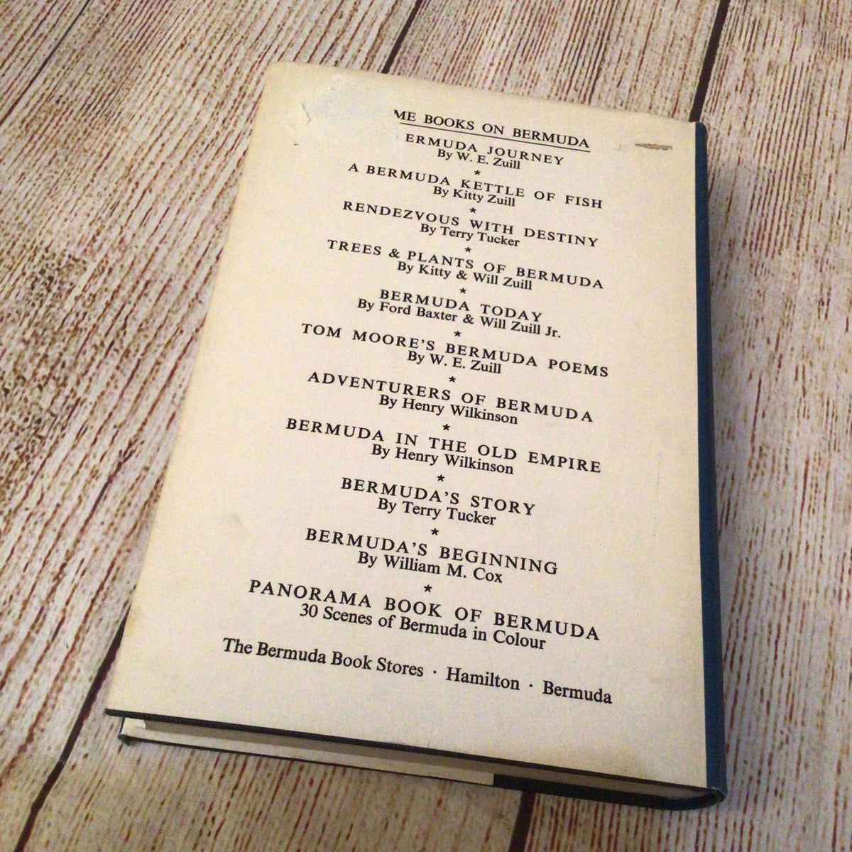 Biography of a Colonial Town: Hamilton, Bermuda 1790-1897 by J. de Chantal Kennedy