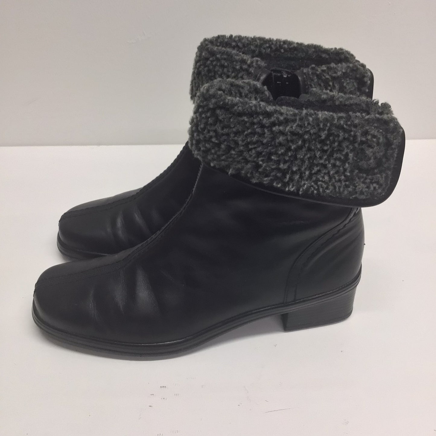 BNIB Gabor Black Edna High Ankle Zip Up Boots Size 6 UK