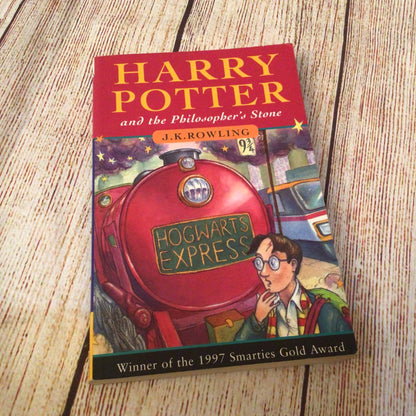 Harry Potter & the Philosopher's Stone by JK Rowling (1997, Paperback) 37th print