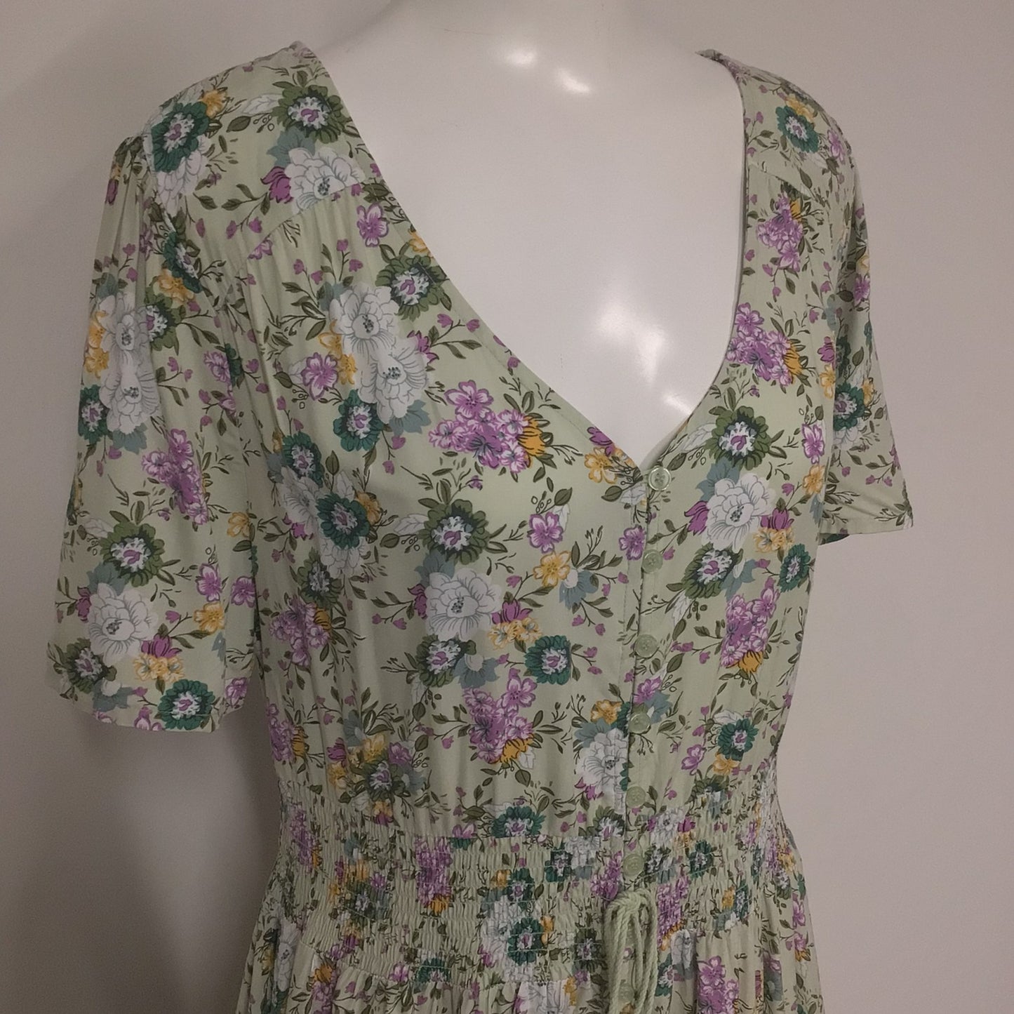 BNWT Joe Browns Pale Green & Purple Floral Maxi Dress w/Crochet Back Size 16