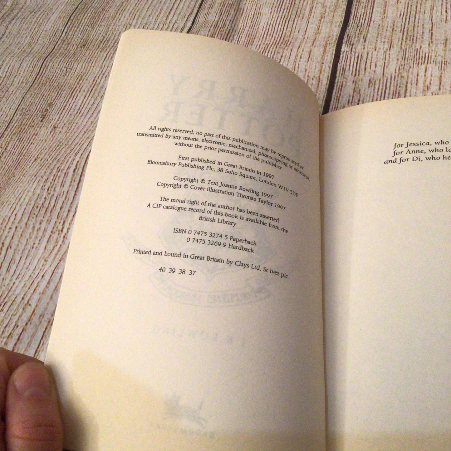 Harry Potter & the Philosopher's Stone by JK Rowling (1997, Paperback) 37th print