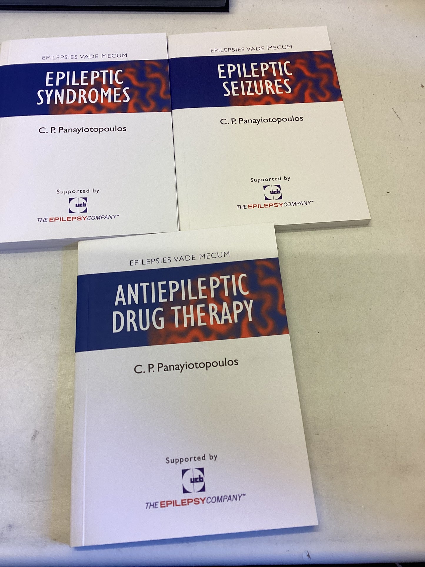 Epileptic Syndromes Epileptic Seizures Antiepileptic Drug Therapy Epilepsies Vade Mecum C P Panayiotopoulos