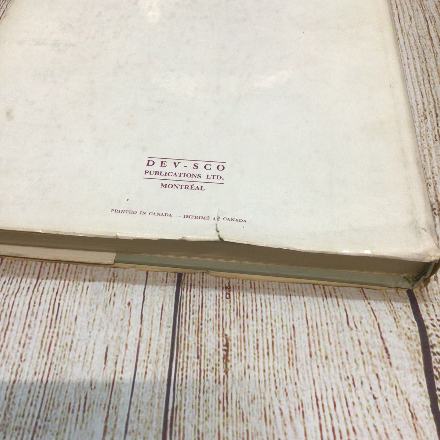 Ottawa: A Pictorial Record Recueil Iconographique 1807-1882 (1964)