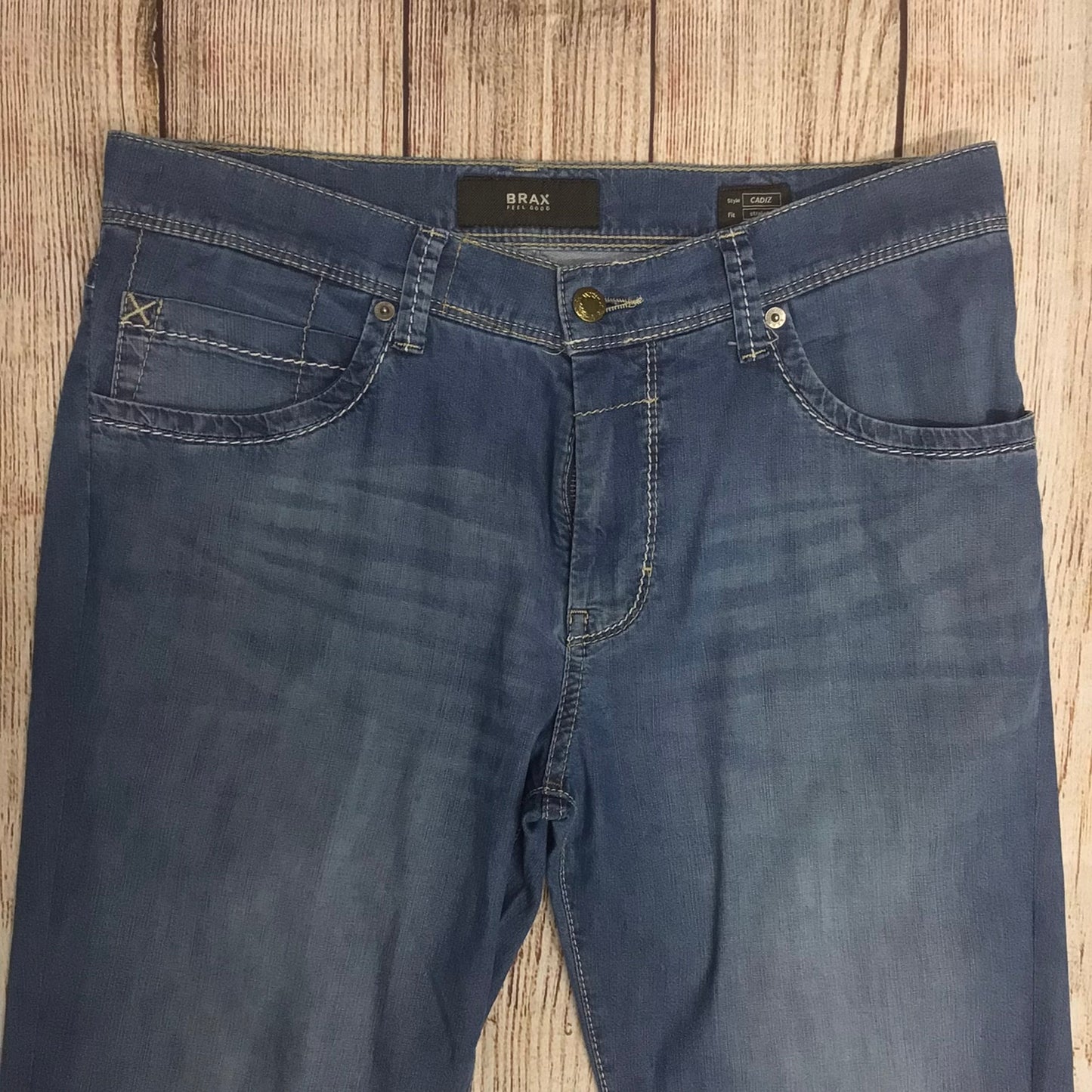 Brax Blue Cadiz Straight Leg Jeans Size W32 (approx)