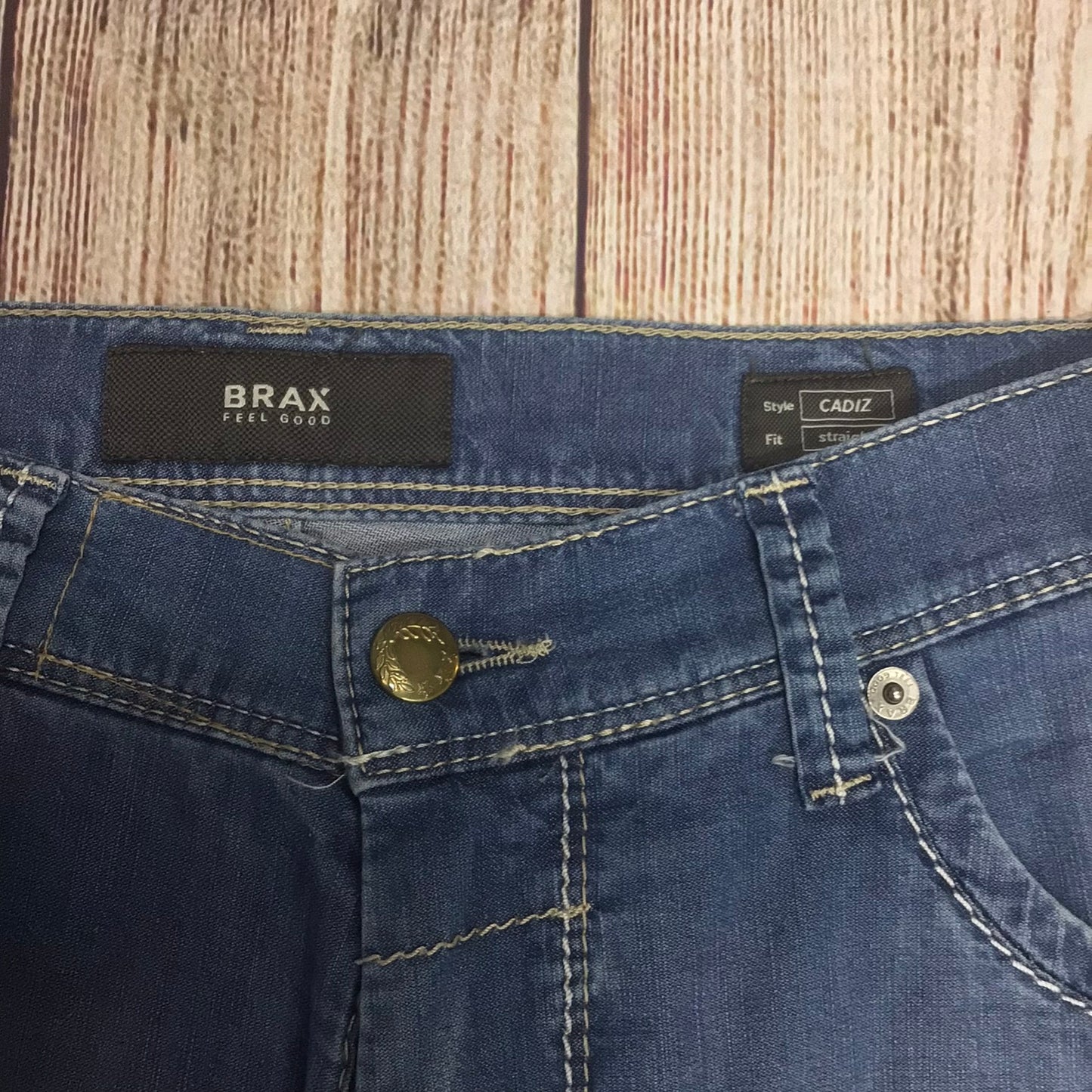 Brax Blue Cadiz Straight Leg Jeans Size W32 (approx)