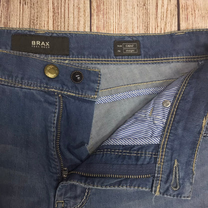 Brax Blue Cadiz Straight Leg Jeans Size W32 (approx)