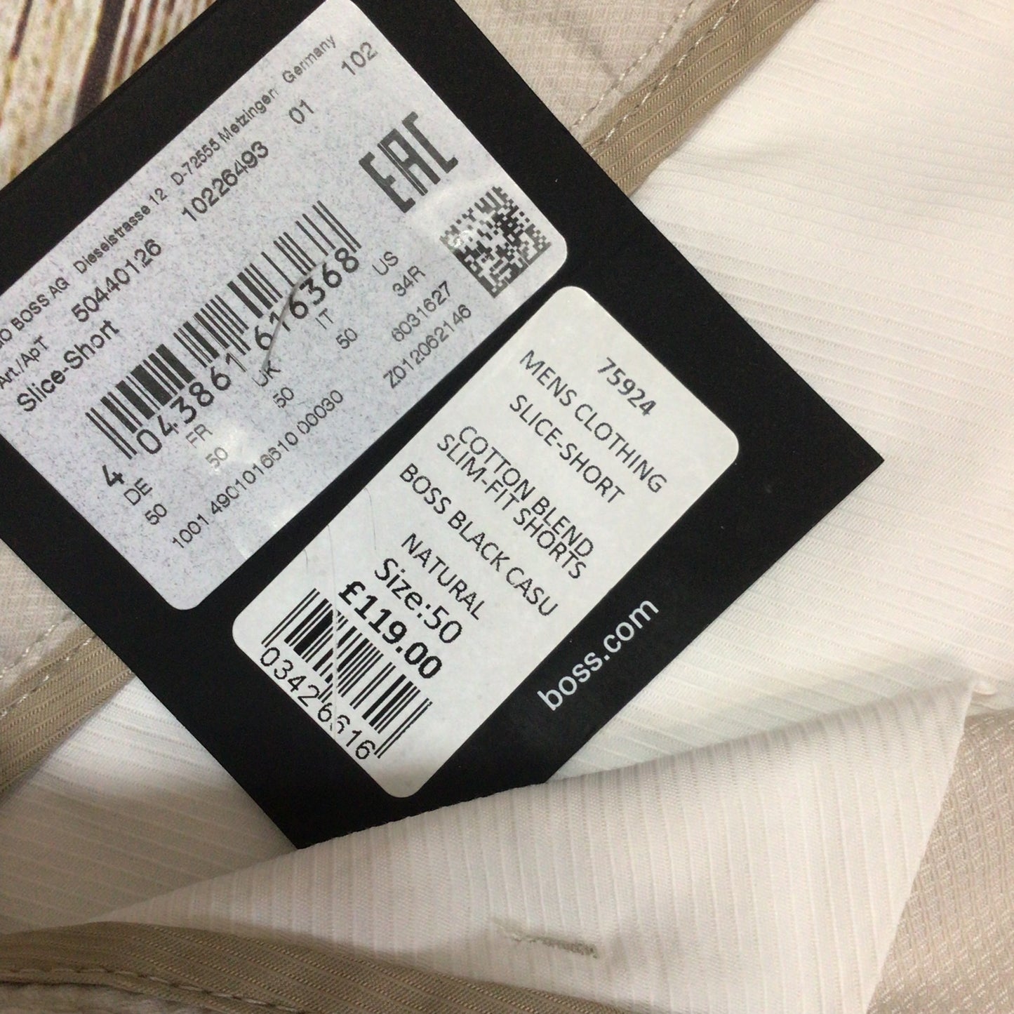 BNWT Hugo Boss Slice Natural Beige Shorts Size 34R