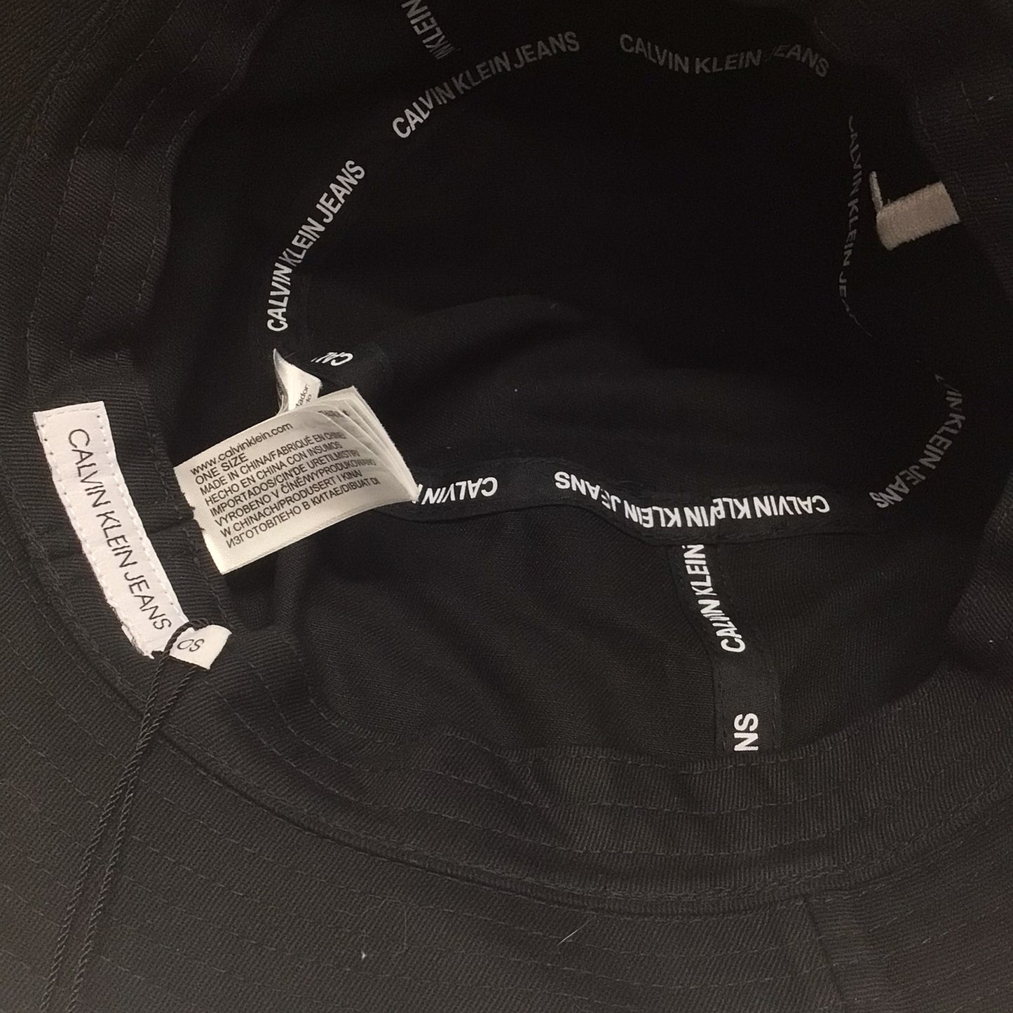 BNWT Calvin Klein Black Bucket Hat 100% Cotton One Size