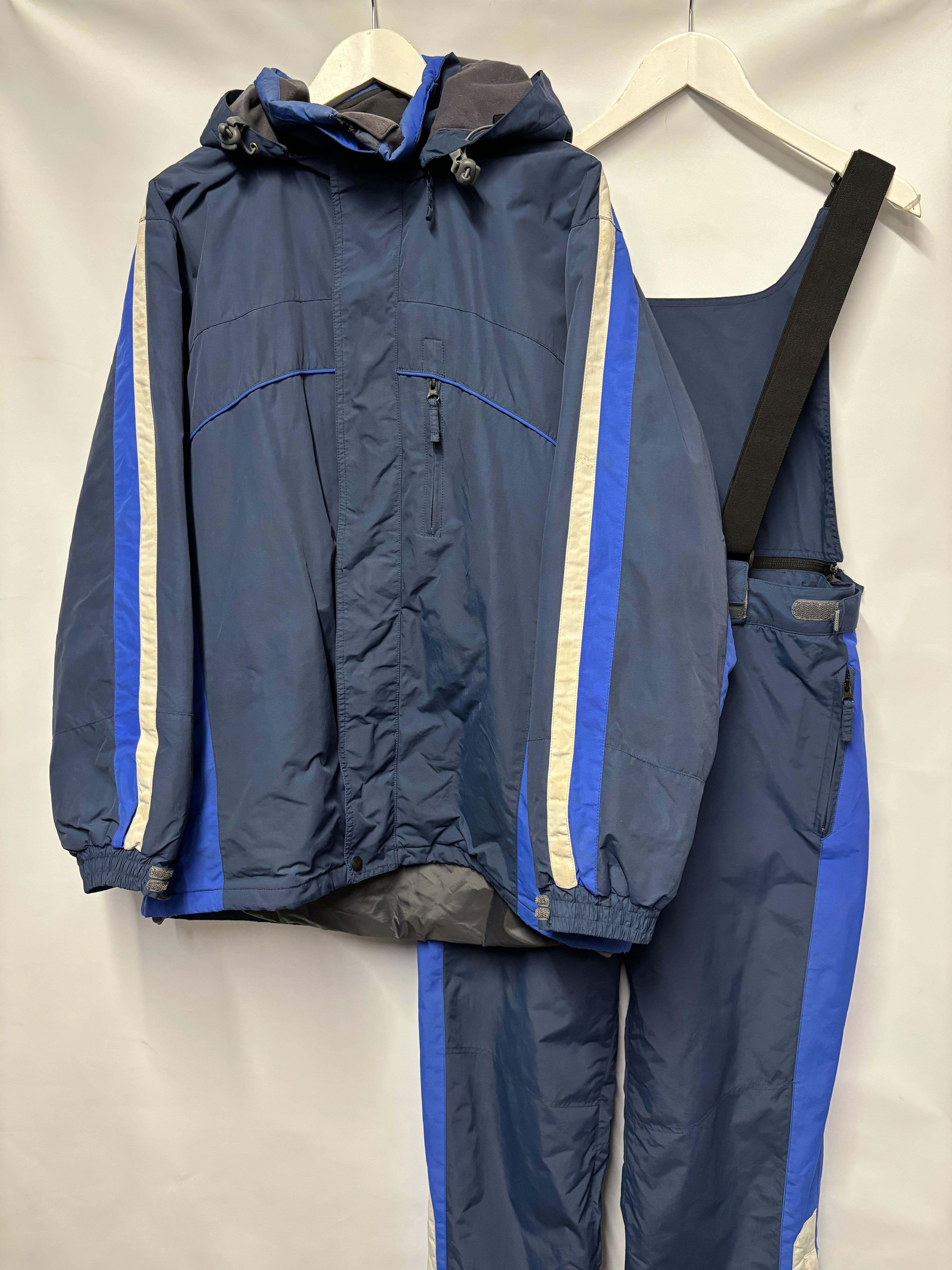 Ski jacket and salopettes store