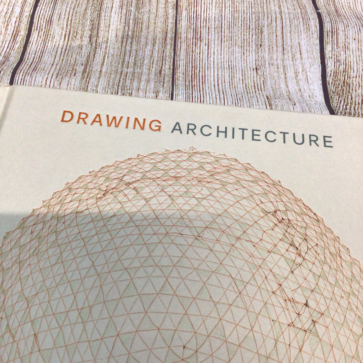 Drawing Architecture by Helen Thomas (Phaidon) 9781837291052